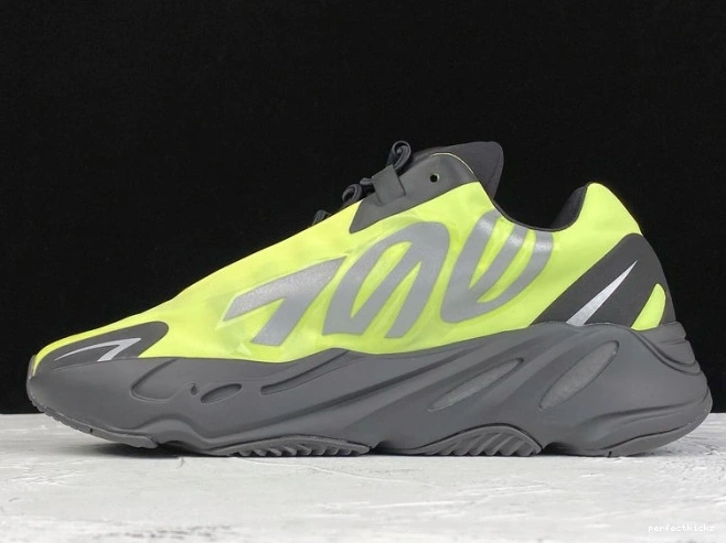 Yeezy Adidas FY3727 Boost Phosphor MNVN 700 0709